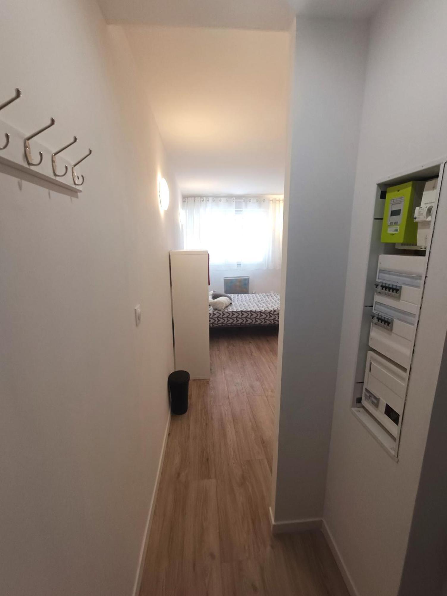 Apartment Neuf Equipe A 600m De La Gare St Charles Marseille